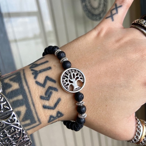🔴 Tree of life & lava rock oil diffuser bracelet - Picture 9 of 12